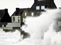 梦见发大水是大财还是大凶