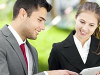 这些生肖最爱拍马屁