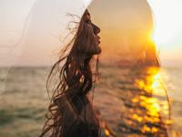 属龙女觉得什么事是最浪漫的