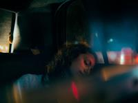 面对生活的鞭打，你会如何应对