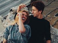 你们的恋情会遭到家人的反对吗