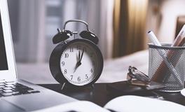 职场里只接受“吃瓜角色”的星座