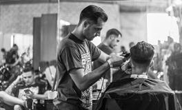 做梦梦到剪头发