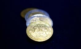 地里挖出来的铜钱能辟邪吗？