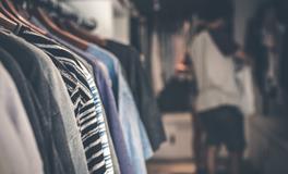 梦到自己试衣服是什么意思