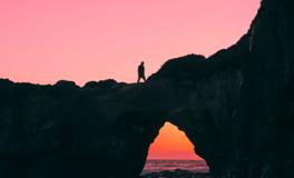 女人梦见接电话