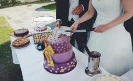 梦见喜欢的人和别人结婚是什么意思