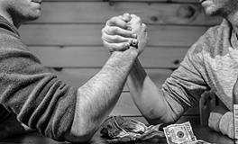 梦见有人给我钱预示着什么