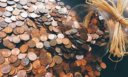 梦见别人给钱自己