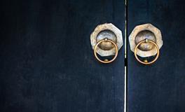 女人梦见大便拉不出来