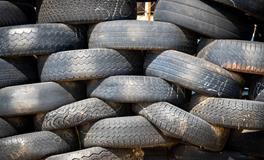 梦见小女孩拉屎在我身上