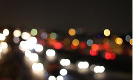 女人梦见别人在卖衣服