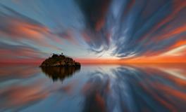 梦到去世的朋友还活着