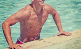 梦见男人笑什么预兆