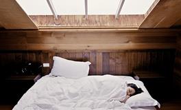 梦见朋友住自己家是什么意思