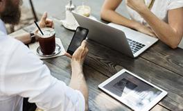 梦见自己和女孩聊天