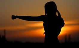 梦见打架受伤是什么意思