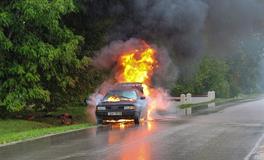 梦见男友开车出车祸是什么意思
