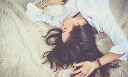 梦见自己上班睡觉被抓