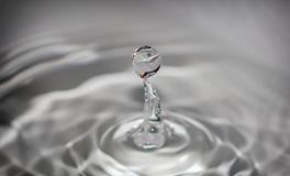 孕妇梦见自己游泳是不是吉兆