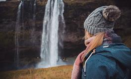 梦见死去的亲人受伤