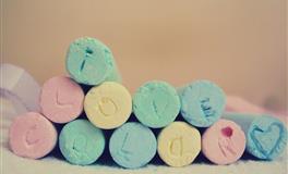 爱情往往好像隔着一道银河的生肖