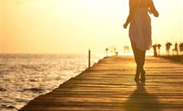 这些星座父母最明事理，放手让孩子尽情飞