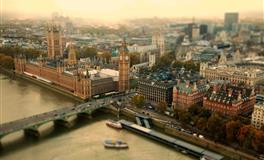 从月亮水瓶座读懂你的情绪和感受