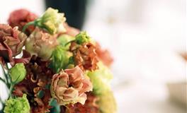 抠门小气虐自己，财大气粗宠爱人的星座，爱你就把钱都花你身上