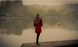 人生低谷期，就找这些生肖做朋友