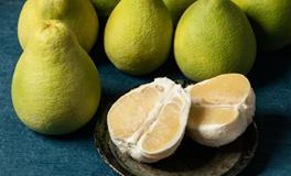 柚子吃完皮别丢，柚子皮的五种好处