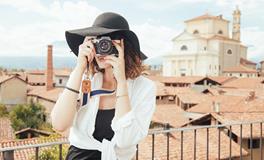 属猪男人喜欢什么样的女人