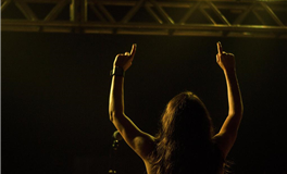 狮子座会喜形于色，怒形于色吗