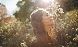 在爱情中，不爱了却还无法放手的三大星座！