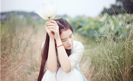 探秘八字命格，哪些人既擅赚钱，又擅长守财