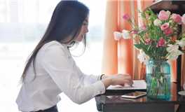 在哪些特定场合，属虎的人会变得腼腆害羞