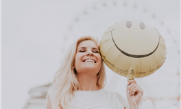 Ezoey徐佩玲每日星座运势2025年2月22日