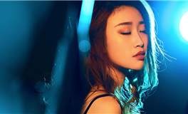 2025下半年与上半年的比较：差异与变革