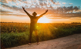 清白做人，善行必有善果